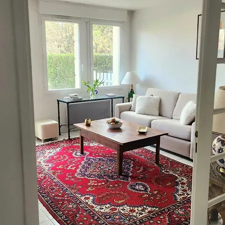 T2 With Garden And Terrace In *