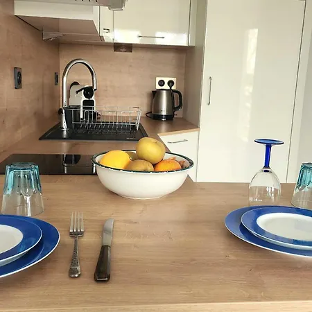 Apartment T2 With Garden And Terrace In Tourgeville