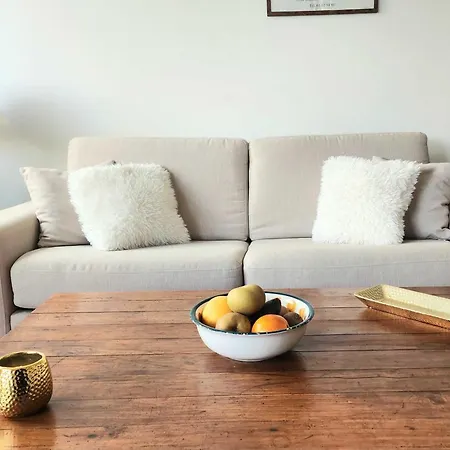 T2 With Garden And Terrace In * Tourgeville