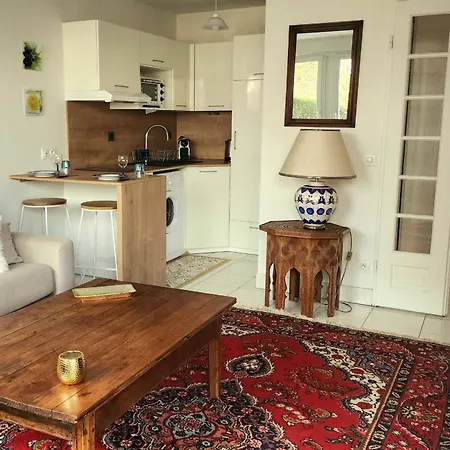 T2 With Garden&terrace In